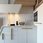 Apartament Luxury Downtown With Seaview E2